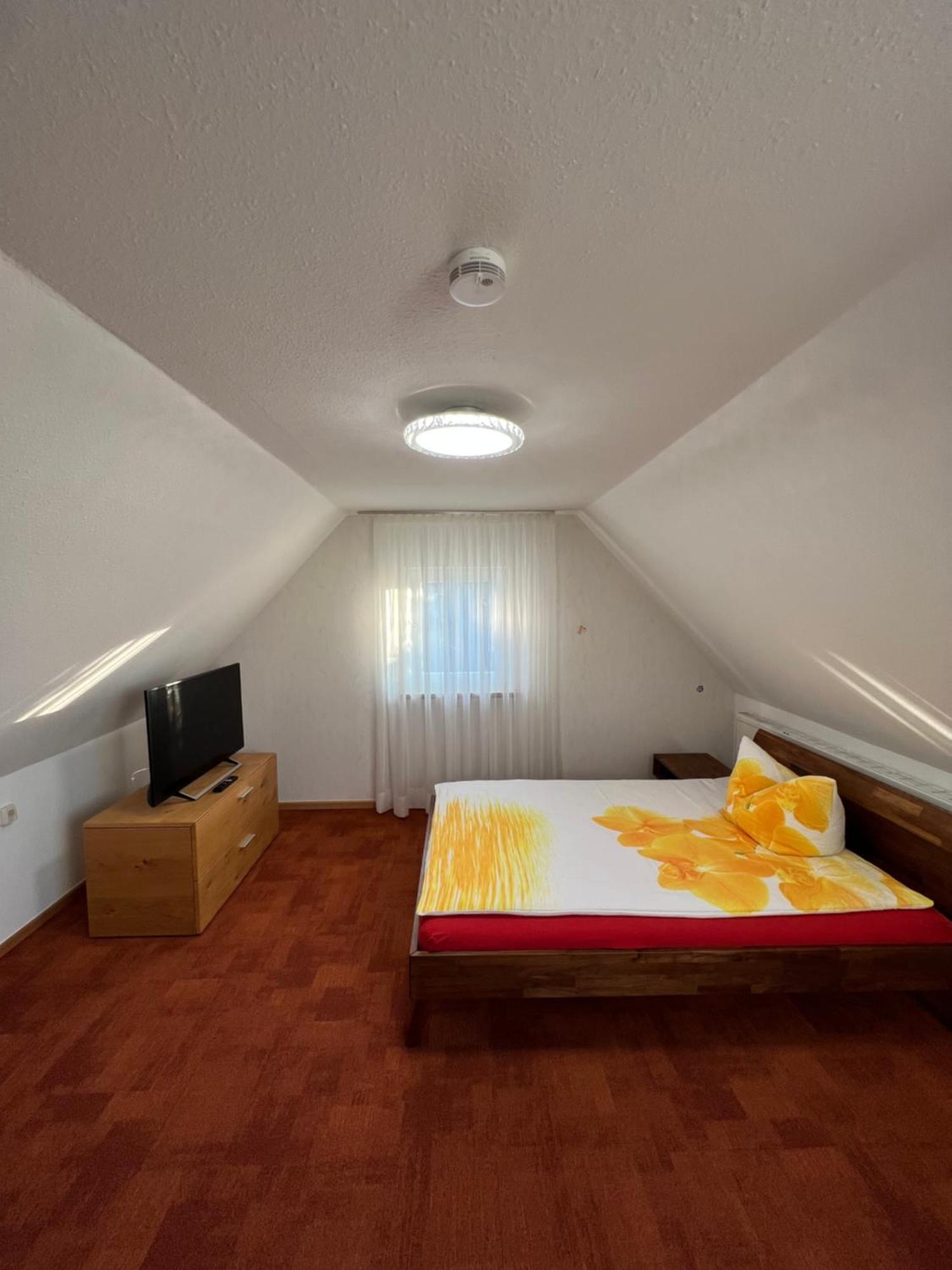 Pe Loft Central ฟรีดริชส์ฮาเฟน ภายนอก รูปภาพ